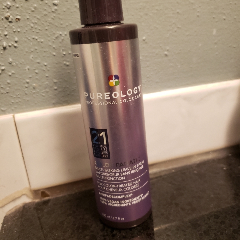 Purology 21 benefits leave in spray
